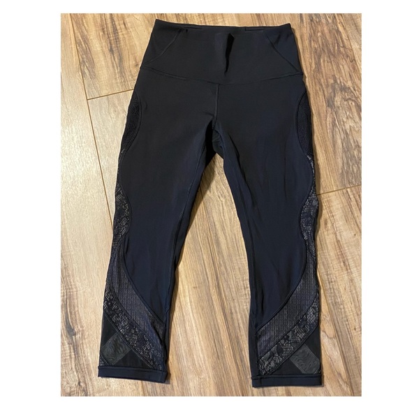 Lululemon Capri Leggings - Picture 6 of 7